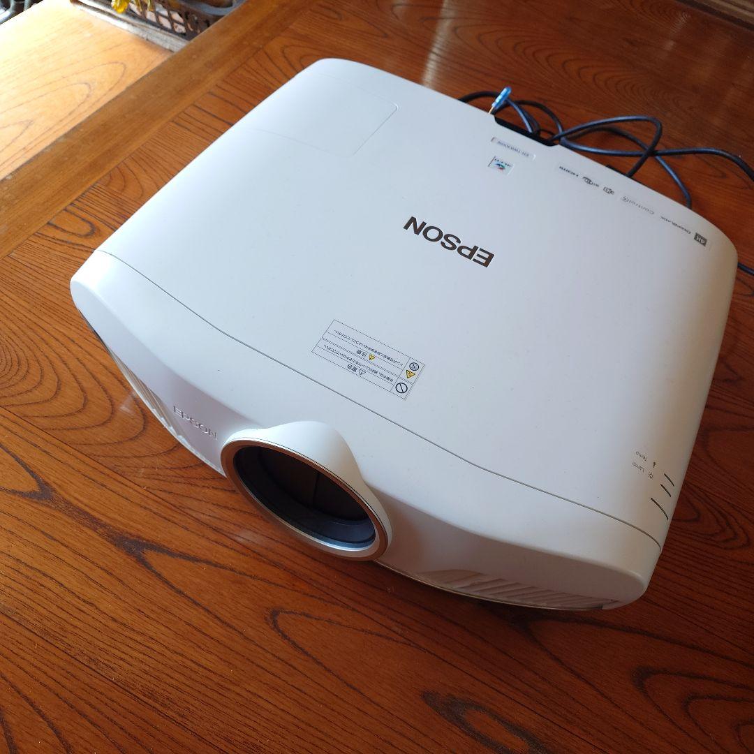 希少現品限り エプソン EH-TW8300W dreamio 4K ワイヤレス