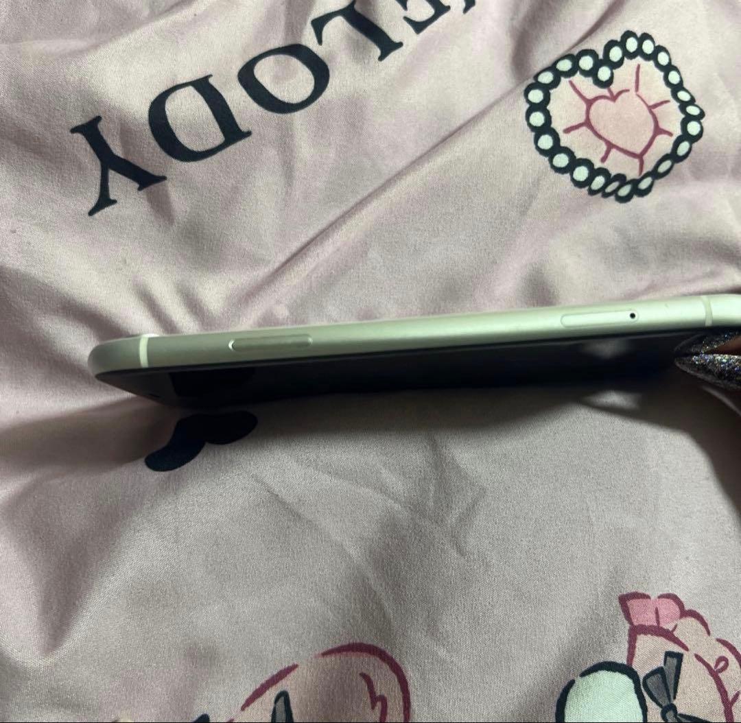 Apple iPhone XR 本体 SIMロック解除済み