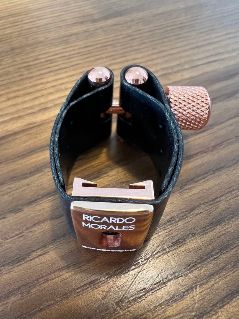 エクスプレッションズ リガチャー B♭クラリネット 「ROSE GOLD」