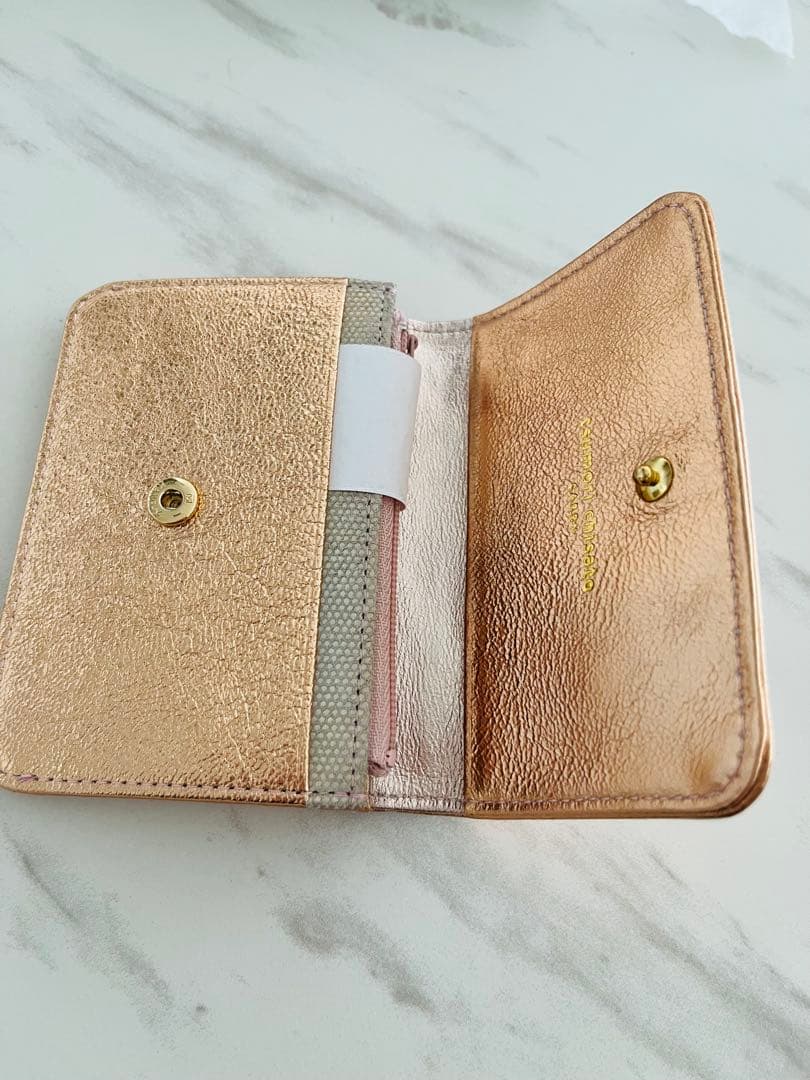 ツモリチサト新品未使用　マルチケース　パスケース　小銭入れ　財布　ピンクゴールド