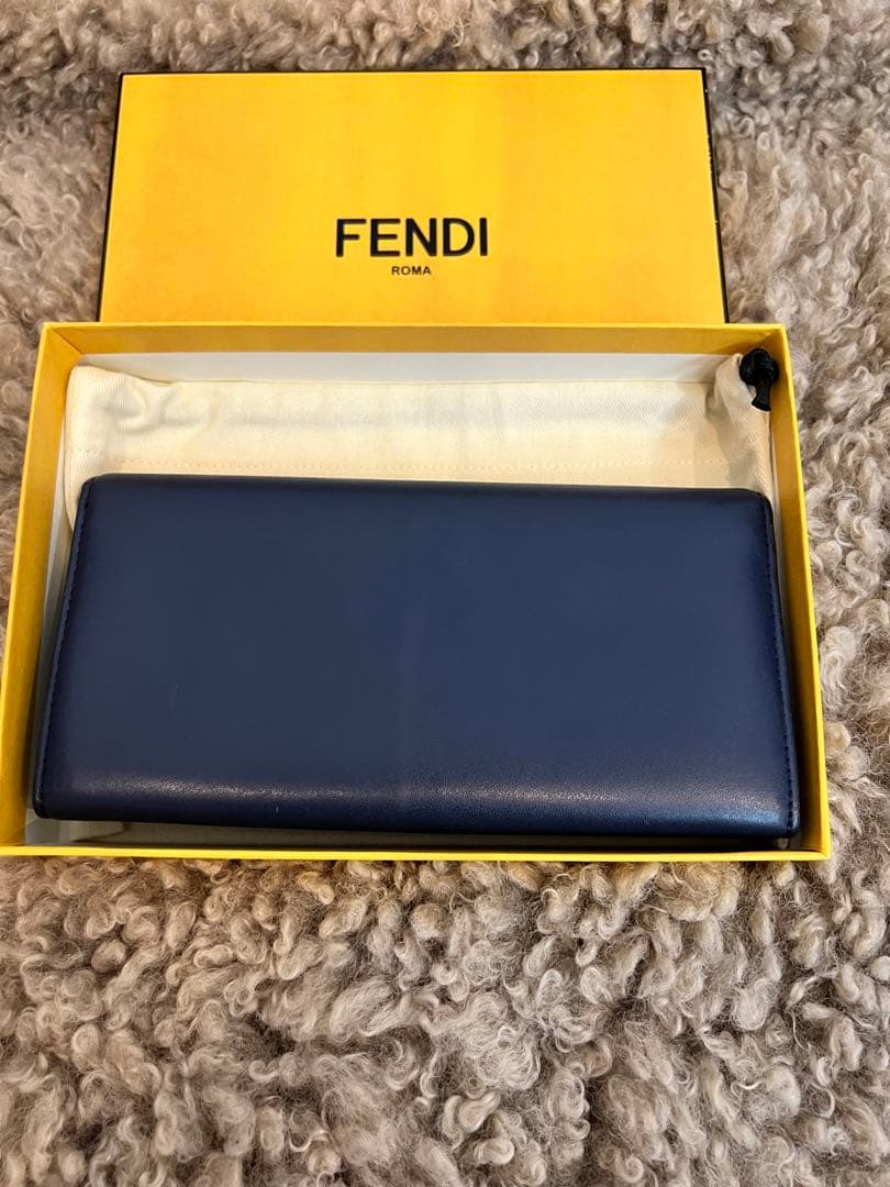 FENDI長財布