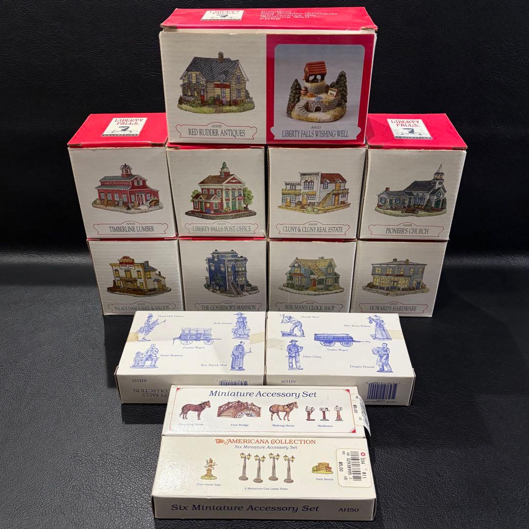 【極美品】LIBERTY FALLS COLLECTION　ミニチュア建物セット