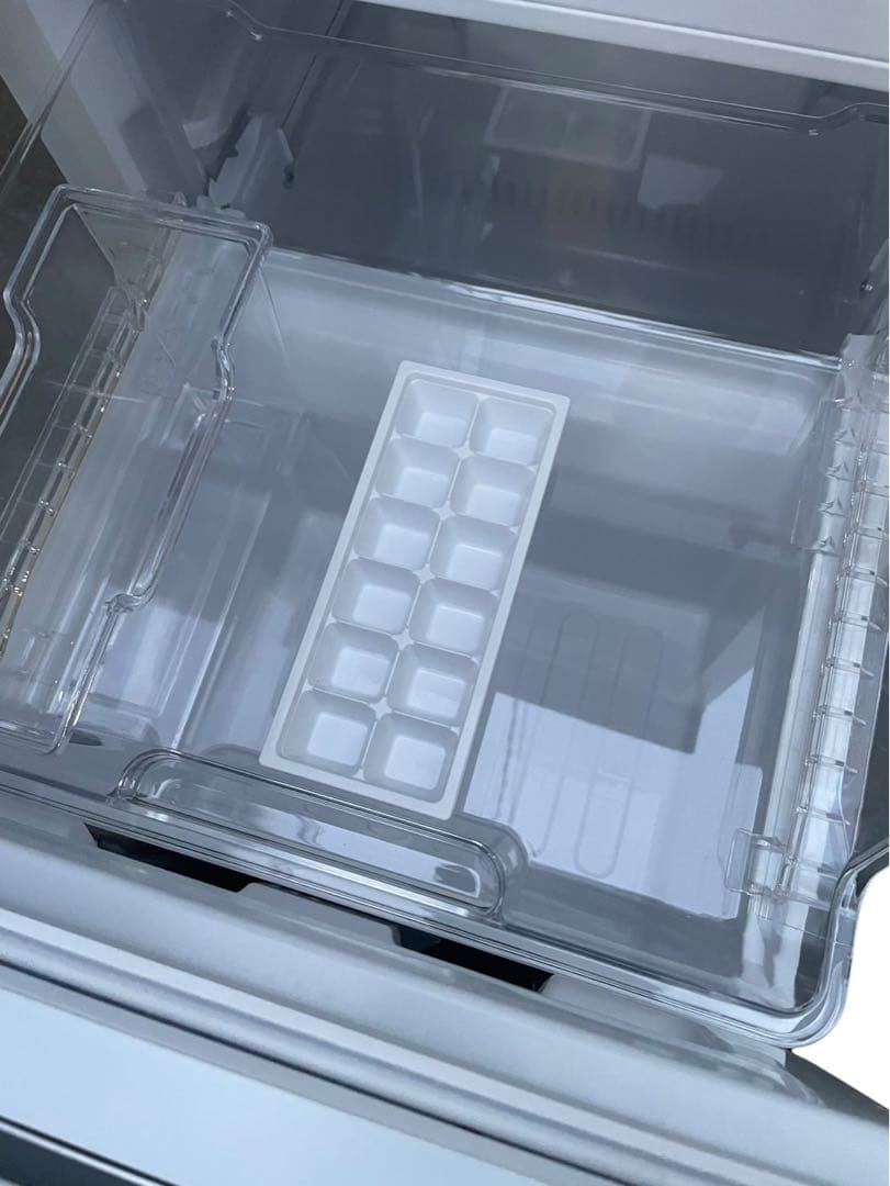 SHARP ノンフロン冷凍冷蔵庫 152L SJ-GD15 J-W 2023年製