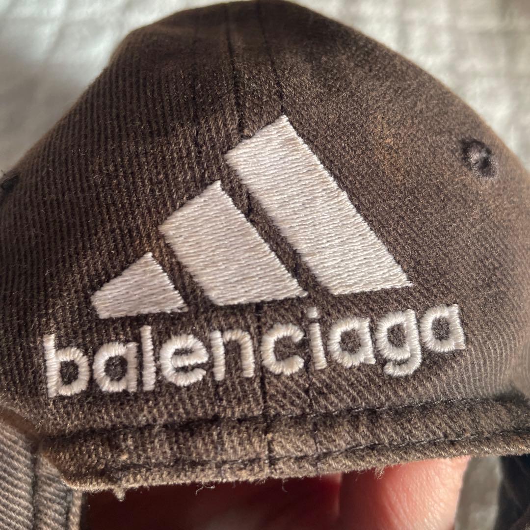 BALENCIAGA × adidas キャップ