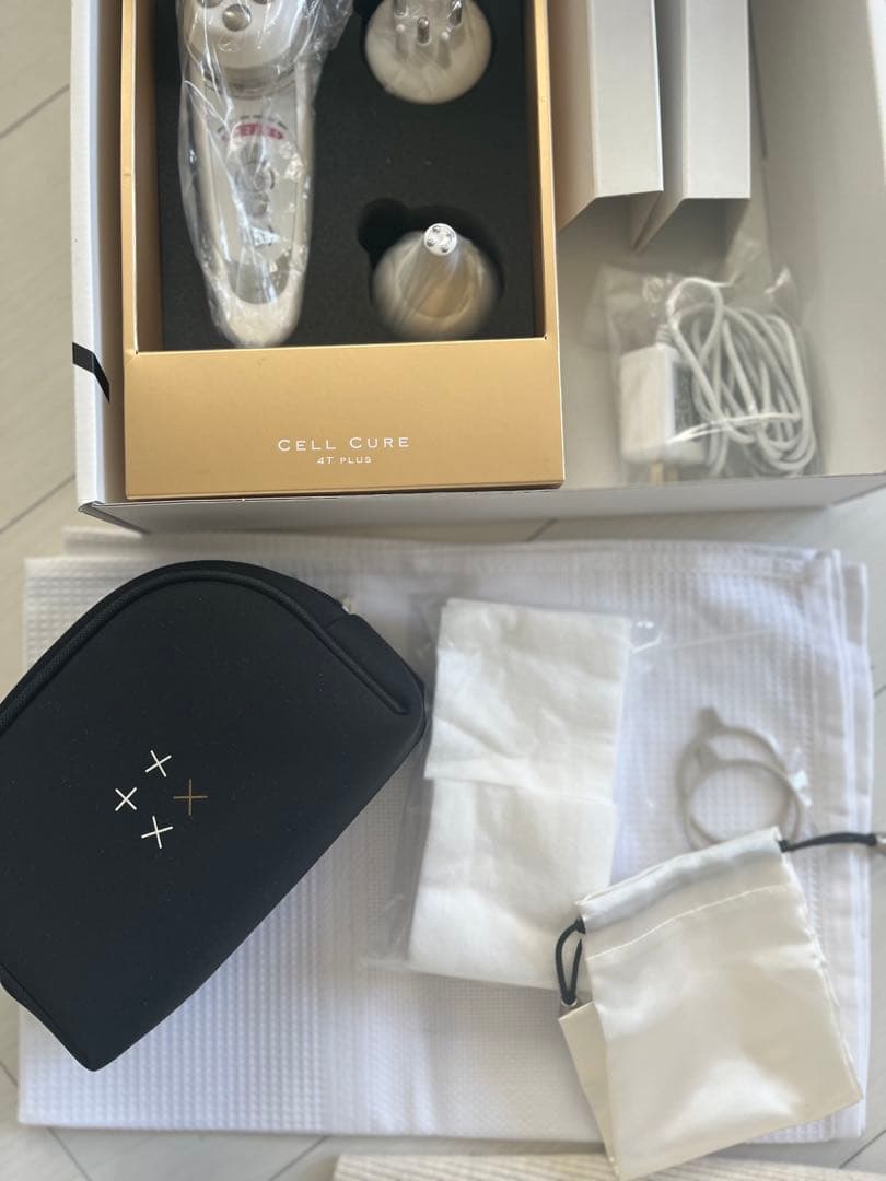 【公式正規販売店購入】CELL CURE ET PLUS 美顔器