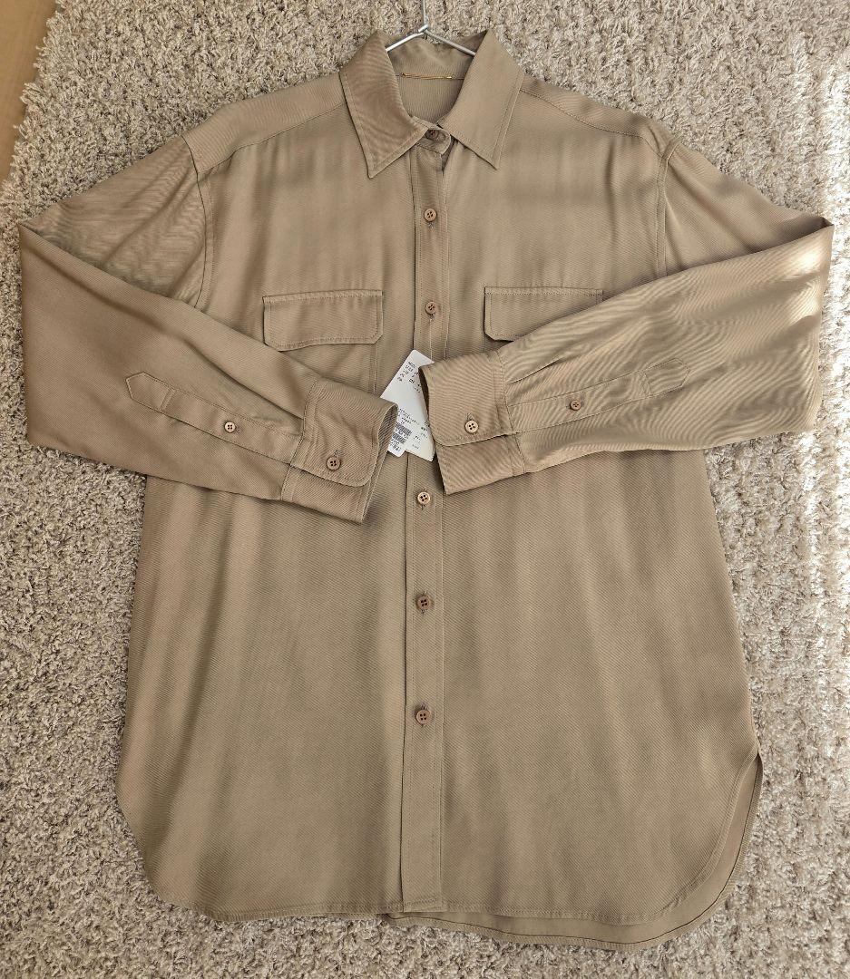 タグ付き未使用品【Safari シャツ】