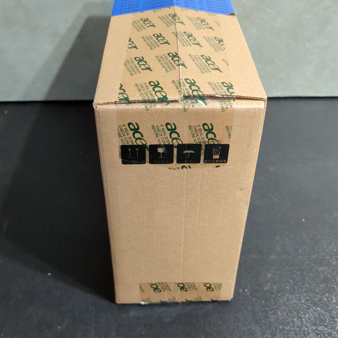 (s)新品　acer ミニノートPC Aspire one AOA150-Bb