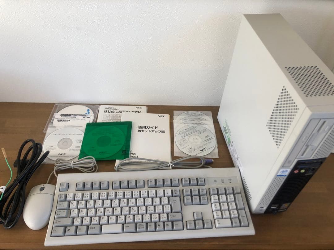 NEC製PC-MY26XEZEH本体 キーボード・マウス・ソフト付き