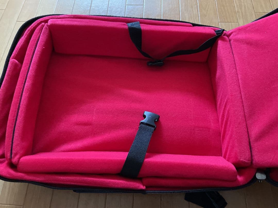 DJバッグ　ブラック　バックパック　マグマバッグス　機材　大容量　持ち運び