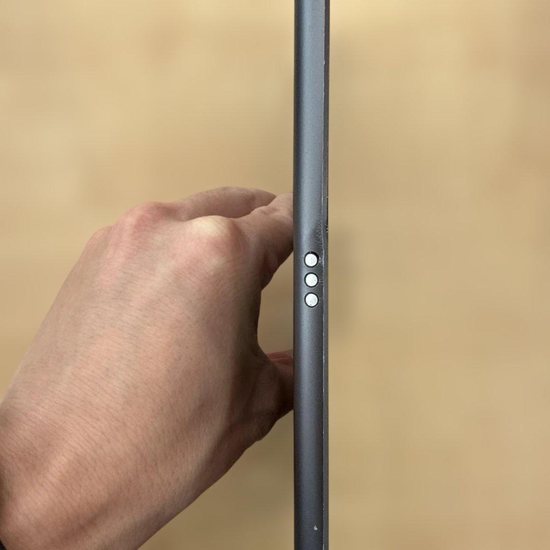 iPad 第9世代 64GB スペースグレイ Wi-Fiモデル