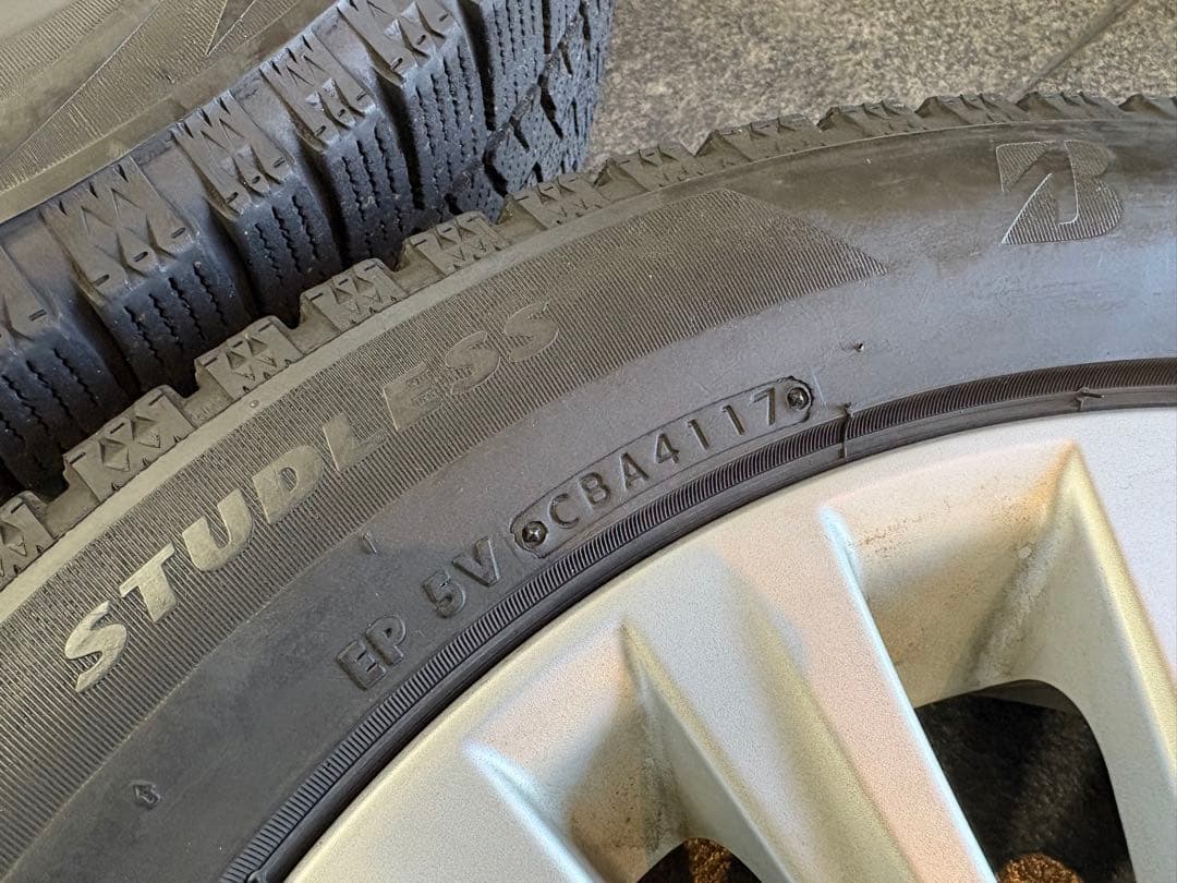 ⭐︎送料込み⭐︎トヨタ純正18インチ スタッドレス　ヴェルファイア　アルファード等に