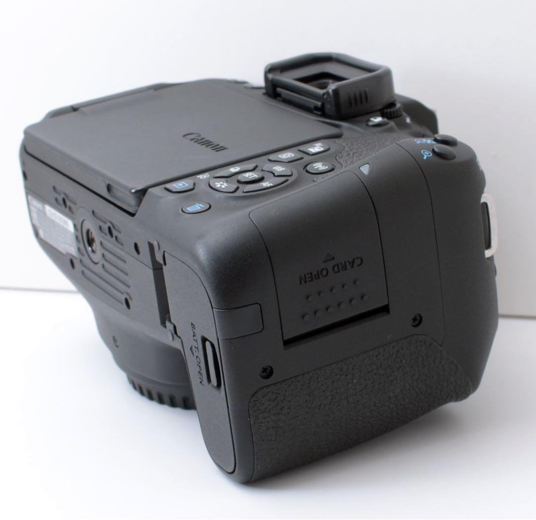 高倍率、単焦点付き！Canon EOS kiss X9i★Wi-Fi内蔵