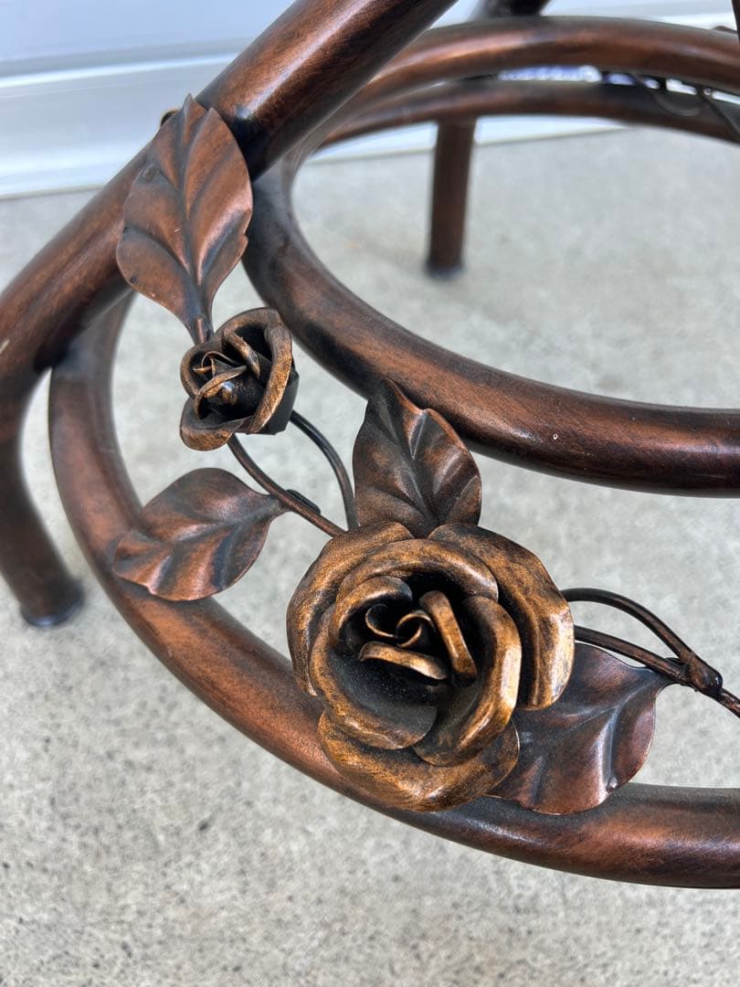 Y*O様 ブロンズ コートハンガー 5フック付き 薔薇のレリーフ　【アンティーク