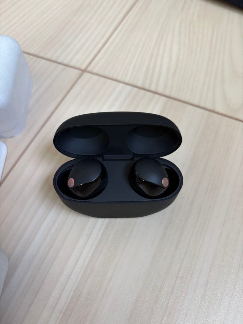 【美品】SONY 1000XM5 シリーズ ワイヤレスイヤホン