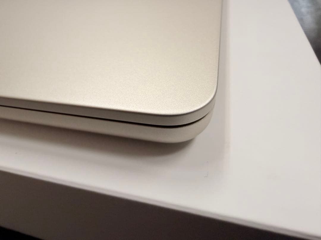 MacBookAirM3 13inスターライト16GB 512GB 100%充3