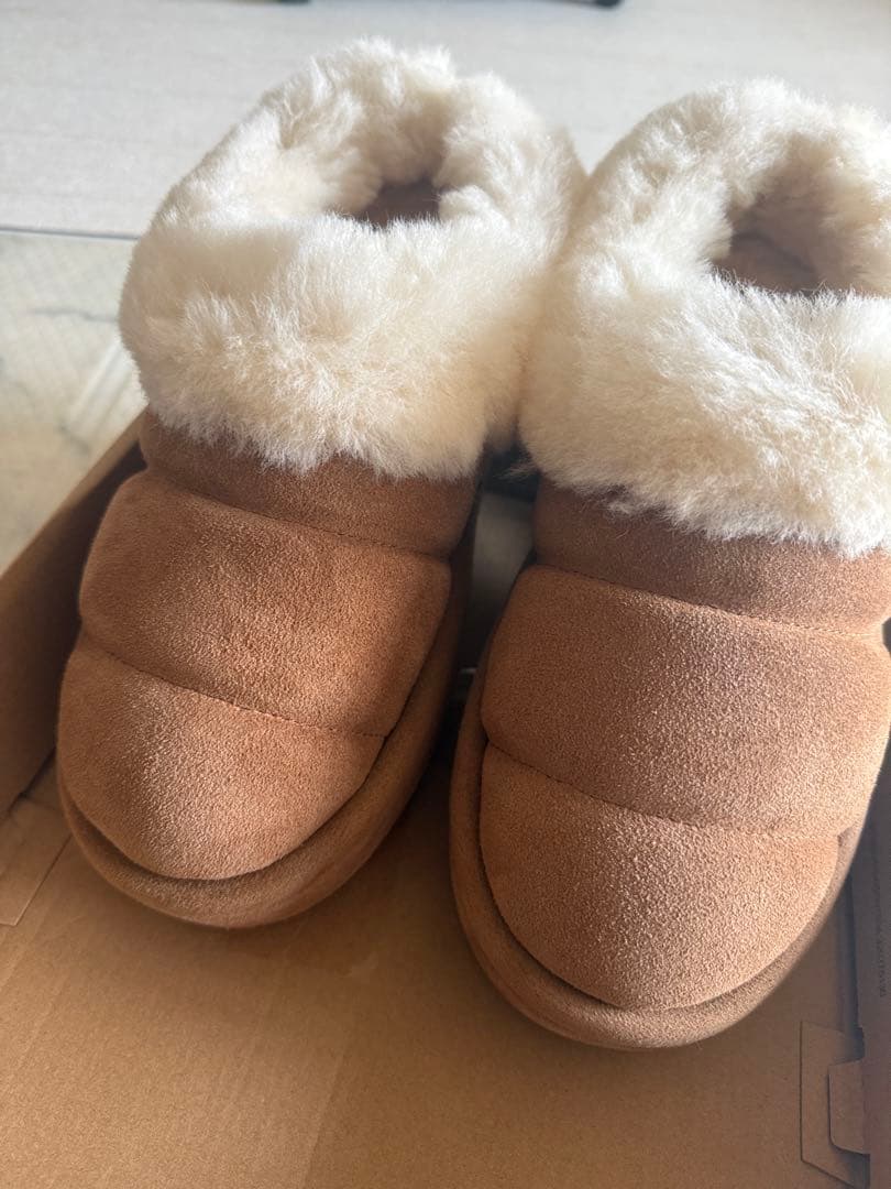 UGG ブラウン タズリータ厚底