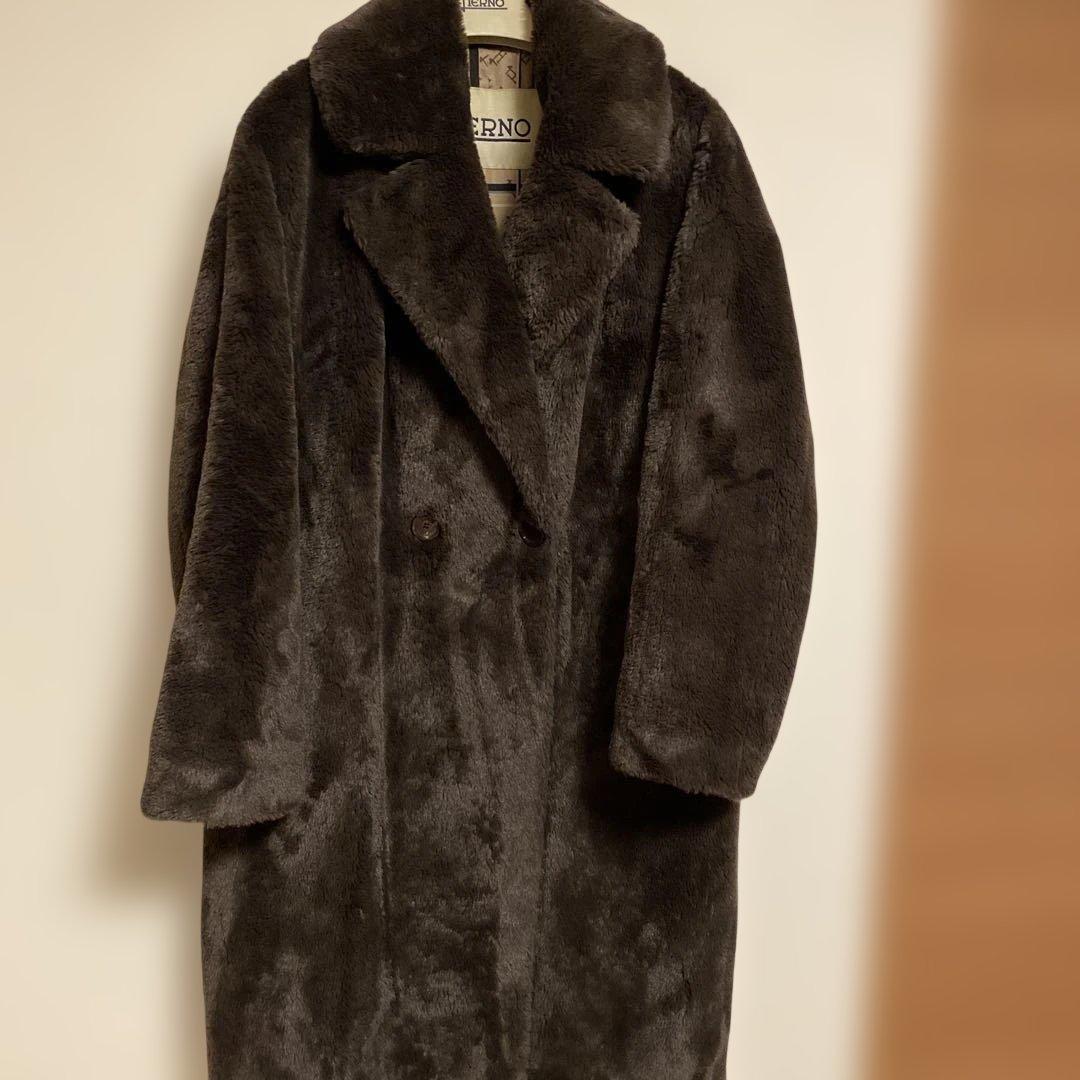 チーポー　超美品　Herno ダークブラウン ファーコート　40