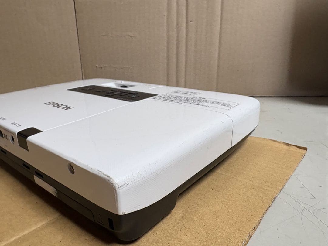 EPSON EB-1771W プロジェクター本体 送料込