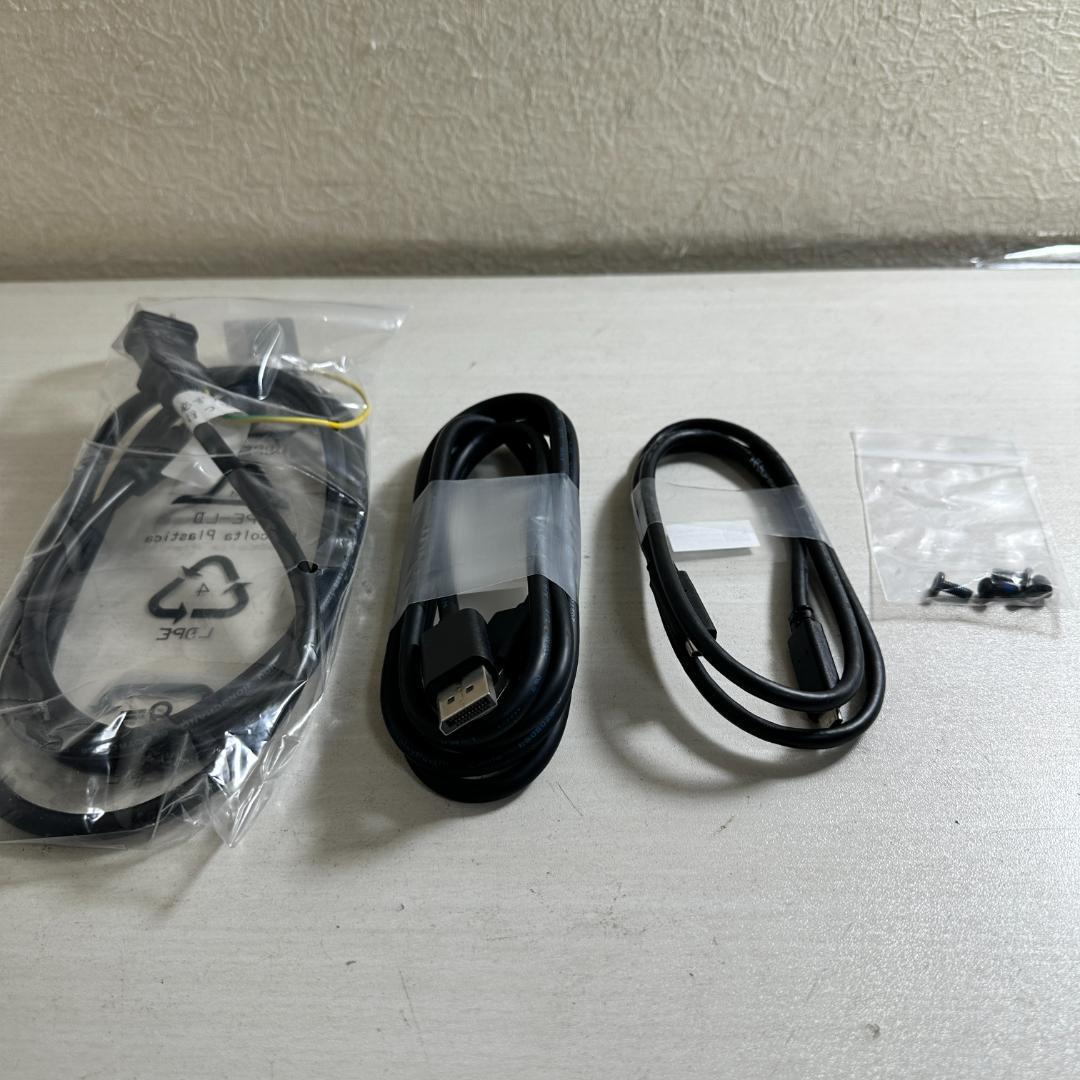 DELL 165Hz WQHD 31.5型 ゲーミングモニター