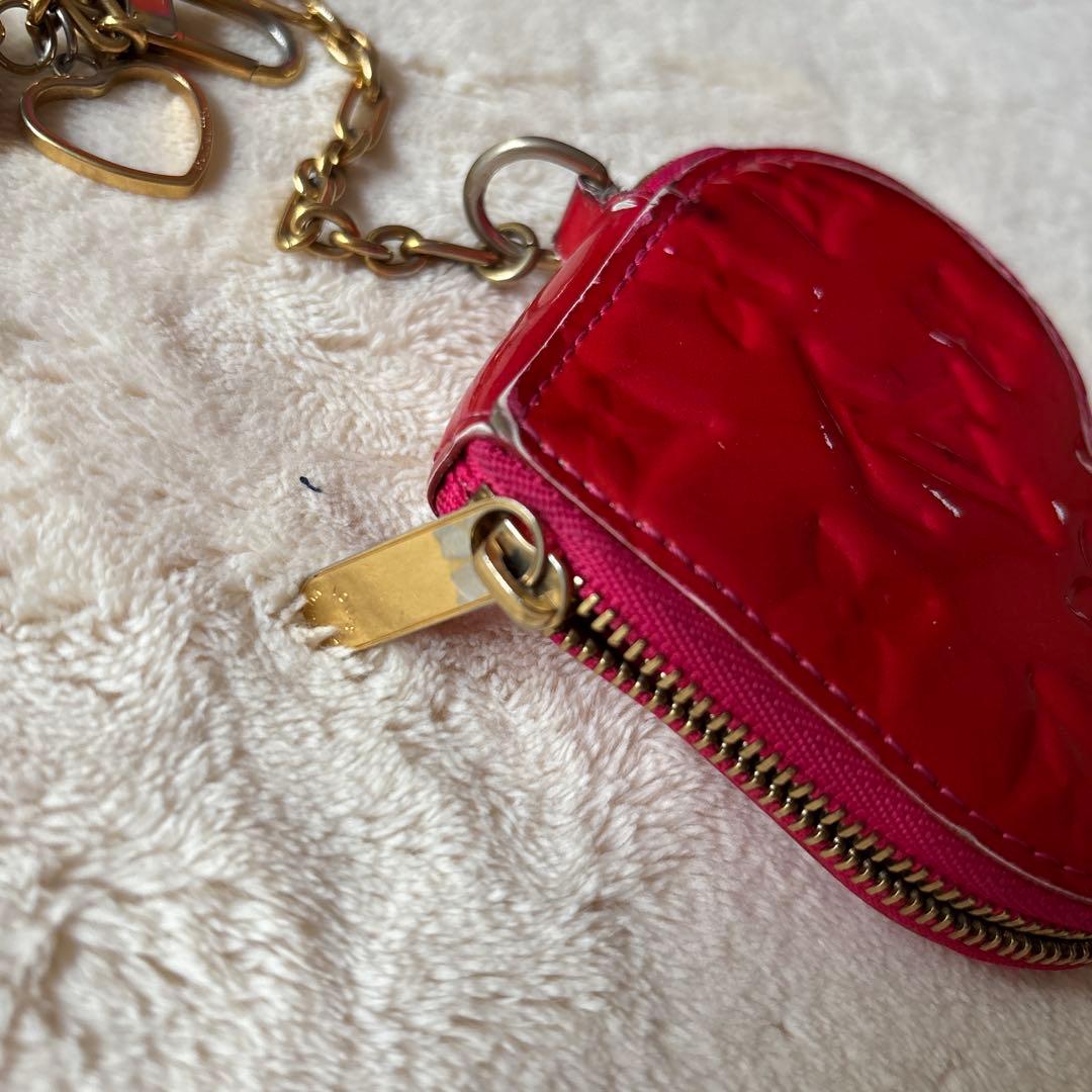 Louis Vuitton ハート型ケース レッド