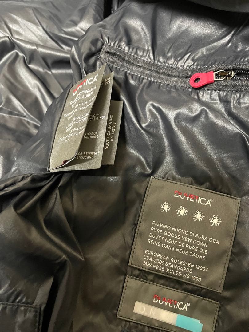 ち*く様 正規品　美品　DUVETICA ディオニシオウール　ダウンジャケット