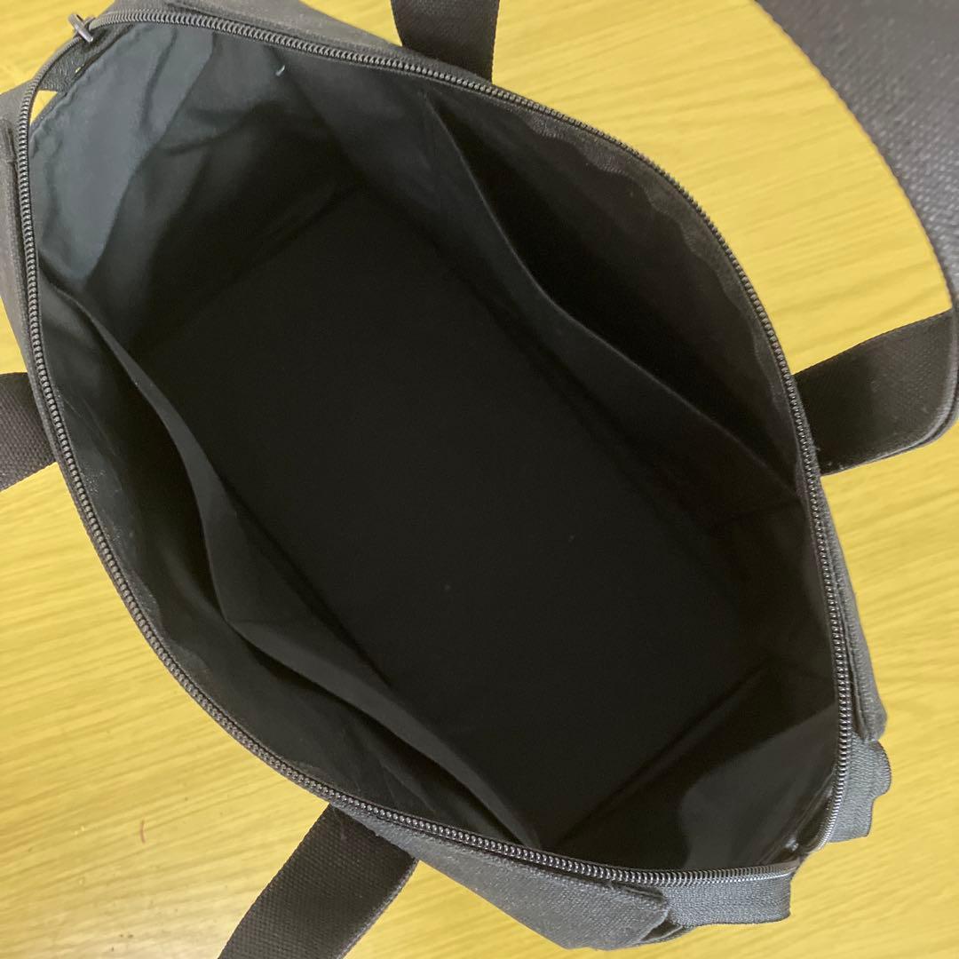 ソレイアード　ハンドメイド　グラニーバッグ　外ポケット付　縦25横32底マチ13