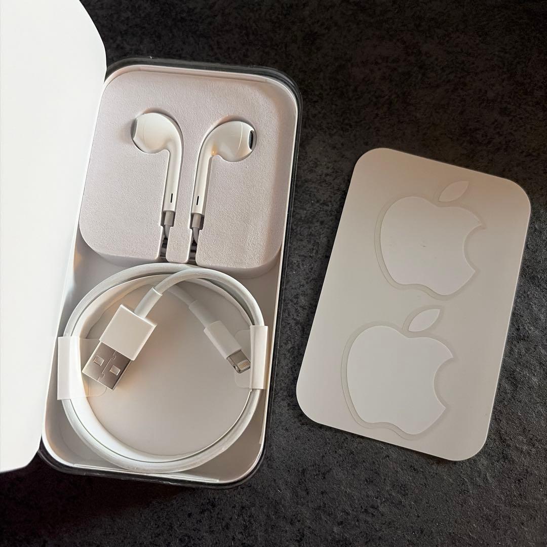 t*a様 【美品・ケース付】Apple iPod touch (第7世代) 12