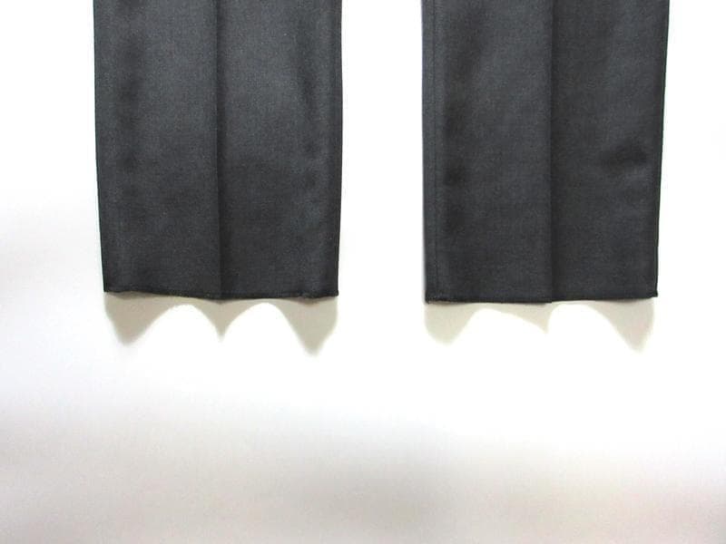 ハナ 新品 MOORERムーレー ウールサキソニーパンツ スラックス 秋冬