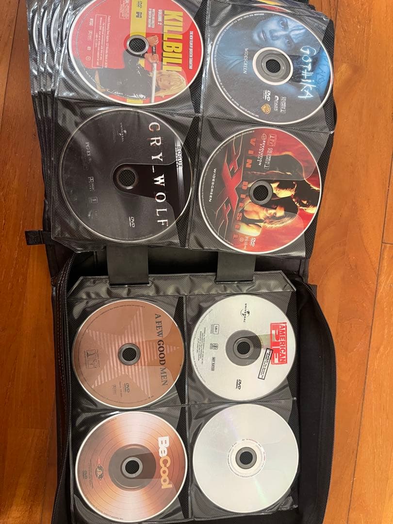 EAST DVDプレーヤー HDMIケーブル・DVD大量付