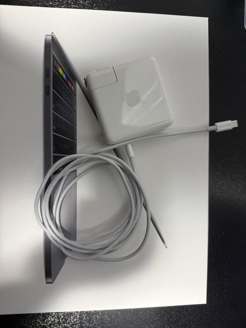 Macbook Pro 13インチ2019