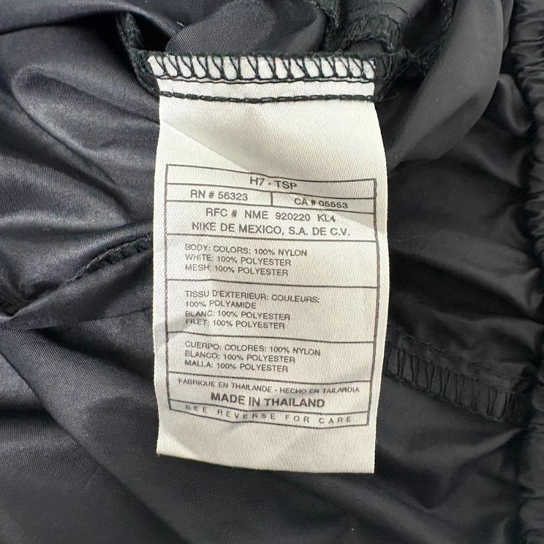 FU128《白タグ》ナイキ　ナイロンジャケット　刺繡スウッシュバッグロゴ
