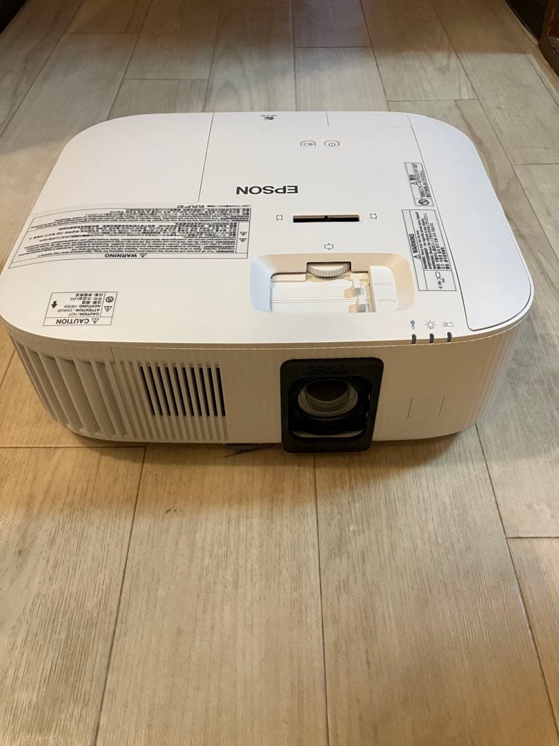 EPSON EH-TW6250 プロジェクター本体