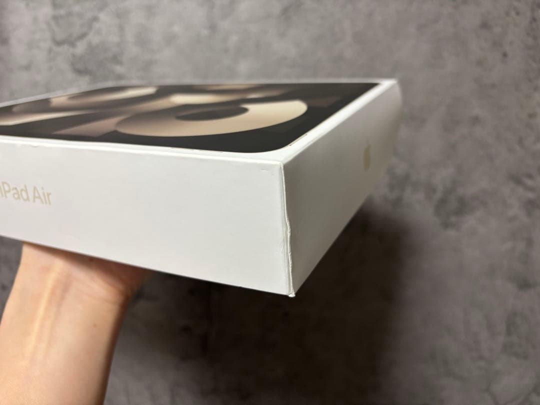 [お値下げ中‼️]iPad Air 第5世代　256Gカバー付き