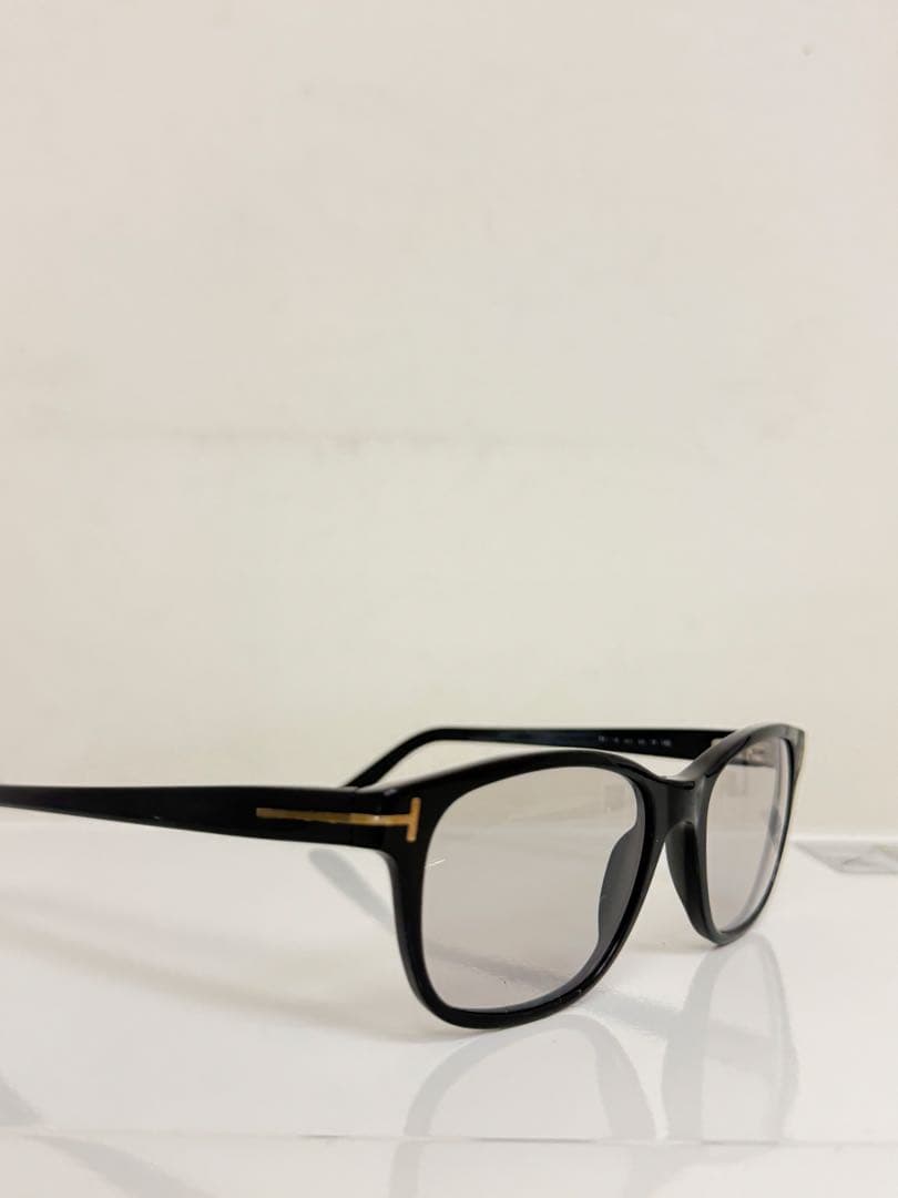 TOM FORD TF5106 001 ブラック メガネ 度なし イタリア製