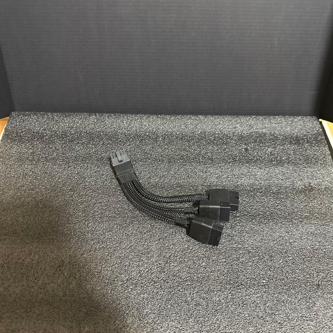 ほぼ未使用 GeForce RTX 4070 Ti ZOTAC Trinity