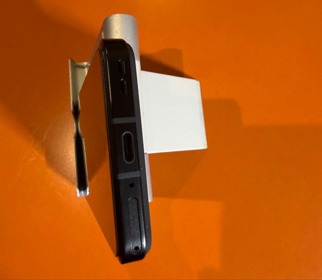 【美品】ASUS zenfone 10スマートフォン