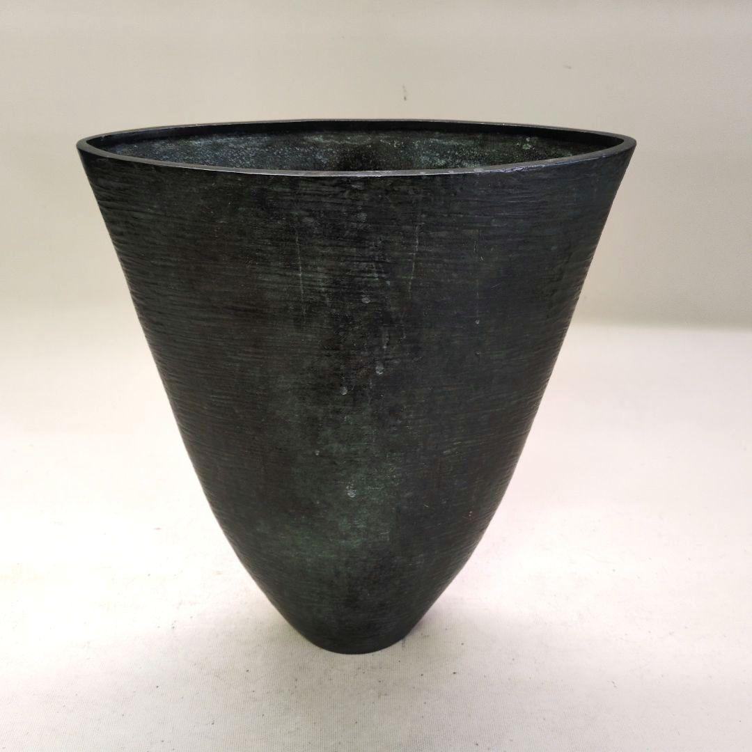 銅製花器　青銅色　池坊好み　池坊花器