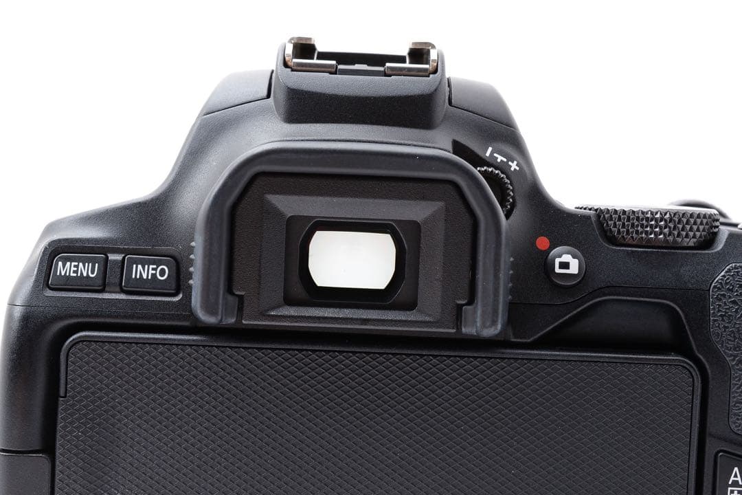 デジタル一眼レフカメラ CANON EOS Kiss X10望遠レンズセット