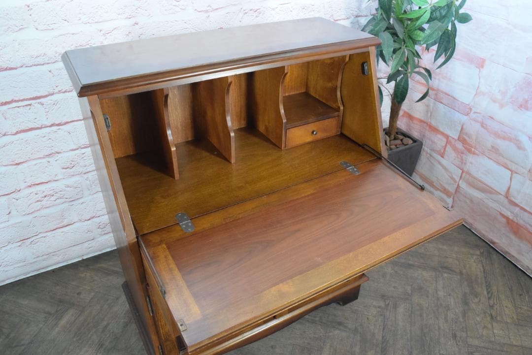 カリモク コロニアルシリーズ ライティングビューロー/デスク QC3001NK