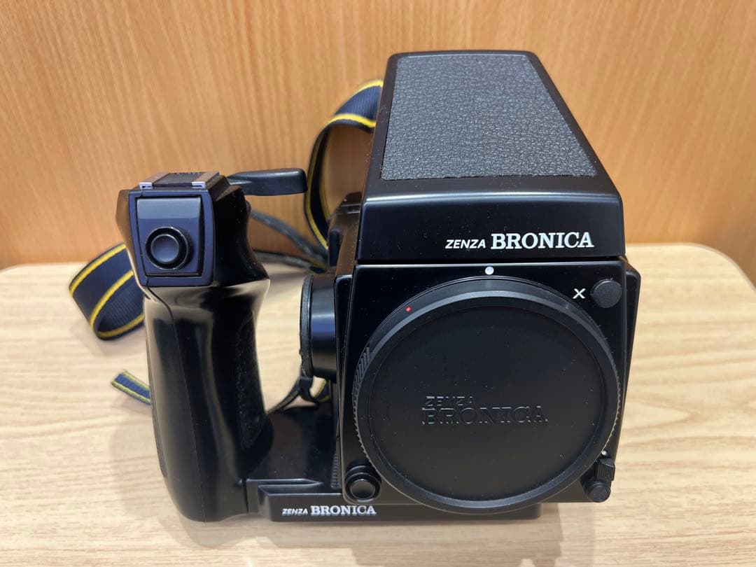フィルムカメラ ZENZA BRONICA GS-1