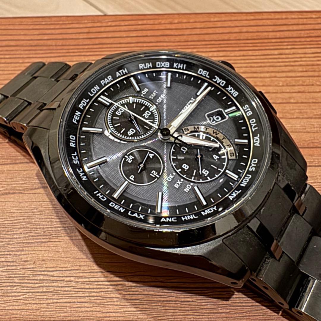 CITIZEN ATTESA H804-T019371 チタン　エコドライブ