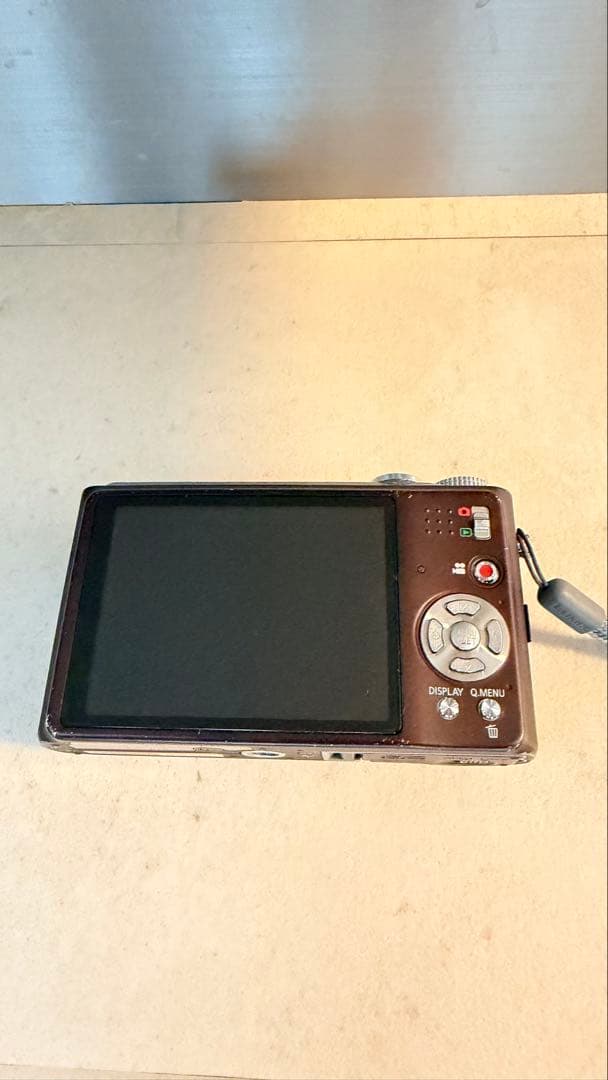 【液晶綺麗・付属品完備】Panasonic LUMIX DMC-TZ7 ブラウン