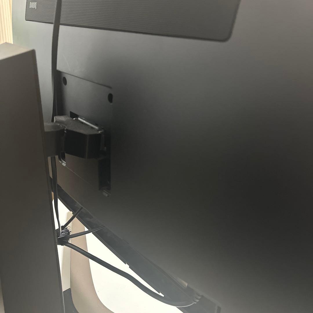 g*a様 【美品】定価19万5000円　BenQ モニター 37.5インチ