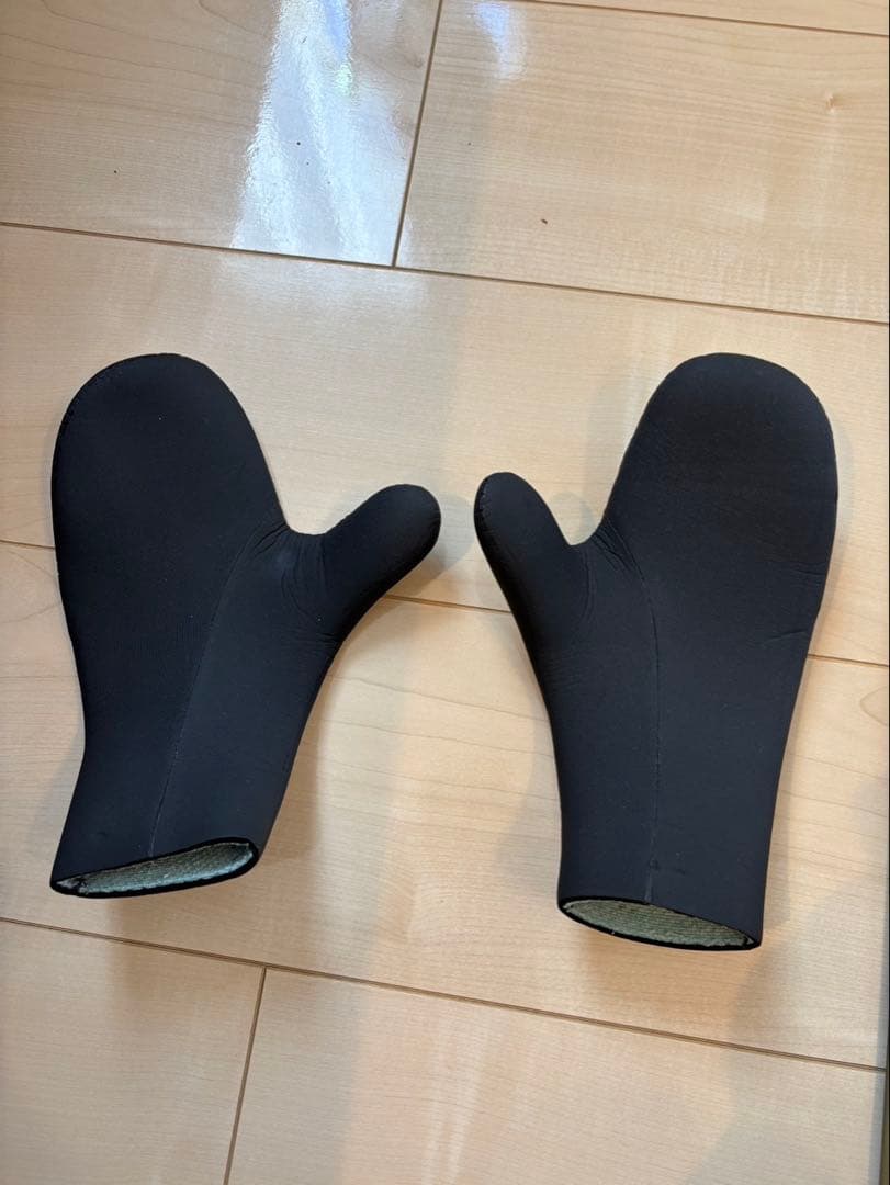 hikaru23a  DOVE3ミリ5ミリドライスーツ