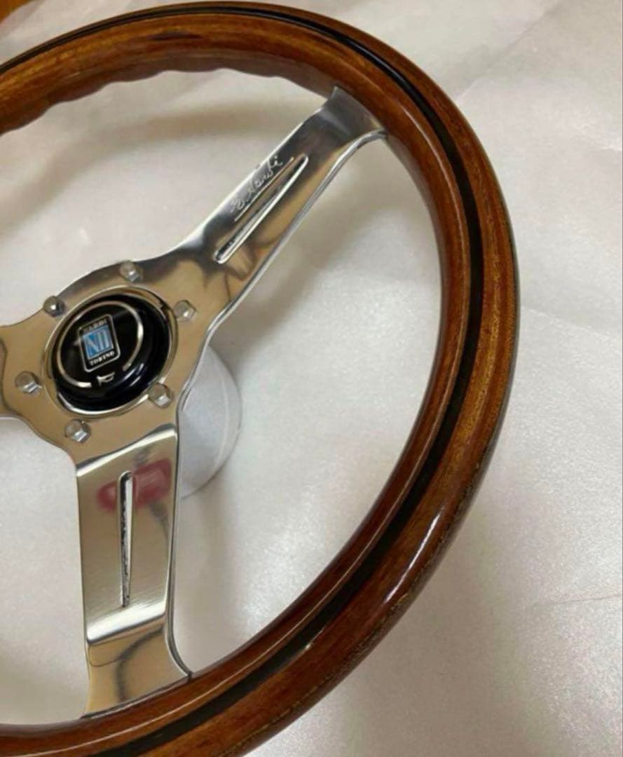 ナルディ　クラシック　NARDI　ウッド　32.5 〜 33φ 旧車　美品