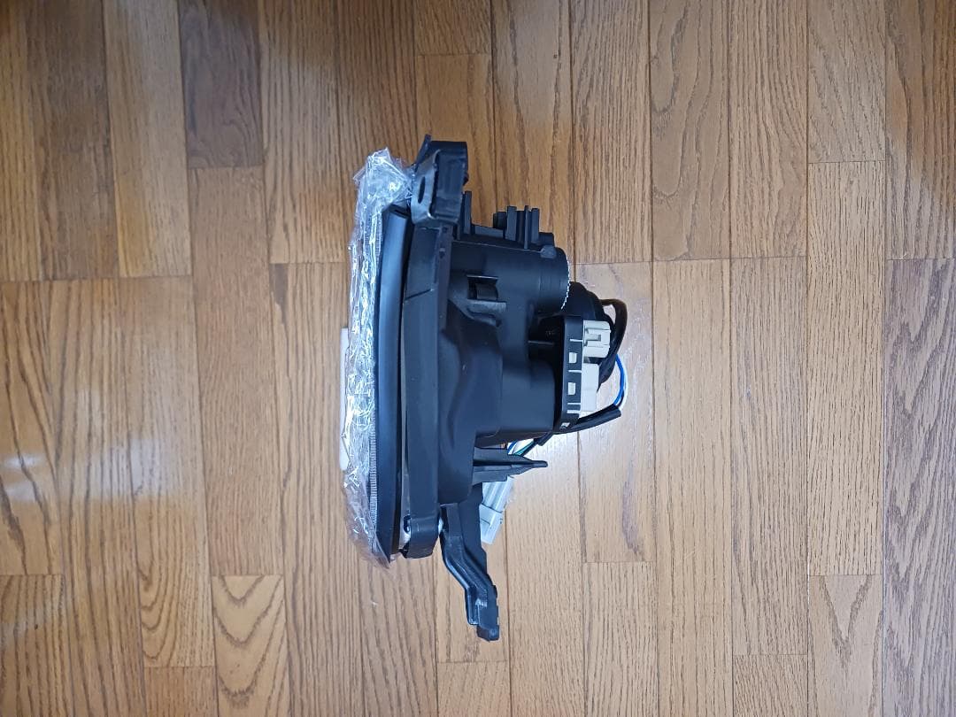 デュトロ　ダイナ　トヨエース　 ヘッドライトユニット 左右セット(社外品)