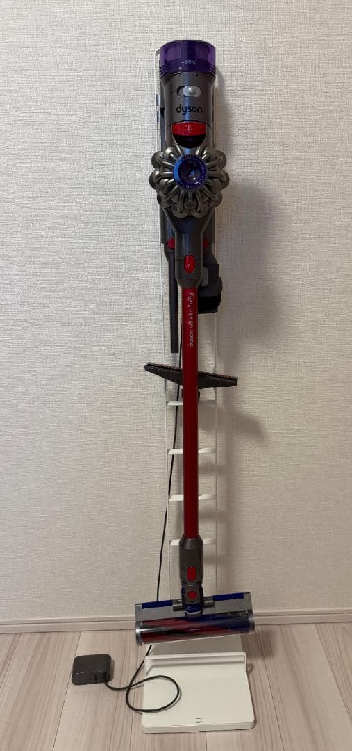 【スタンド付】dyson ダイソンV8 Slim Fluffy SV10K