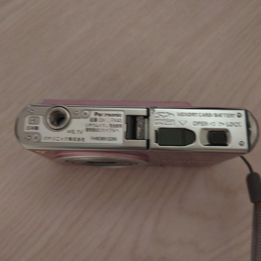 LUMIX 12メガピクセル デジカメ　ピンク