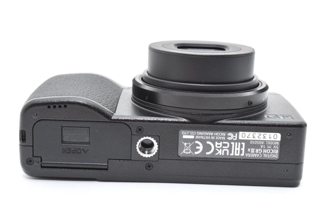 【ショット758回】 RICOH リコー GR IIIX HDF デジタルカメラ