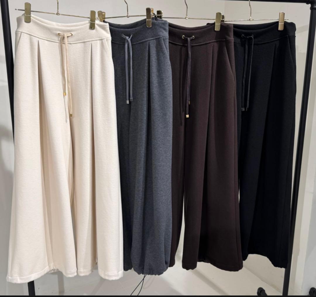 ayane 接結天竺ウォームワイドパンツ　38サイズ